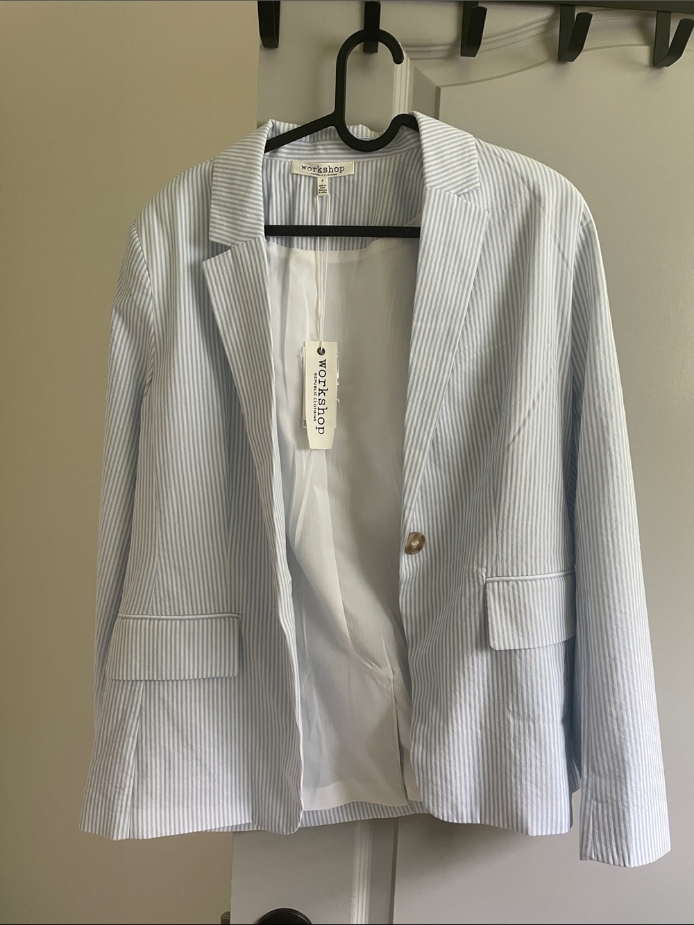 Women’s Workshop Republic Clothing Light Blue and White Striped Blazer - Picture 1 of 5